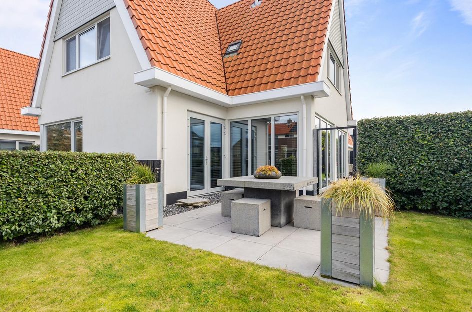 Leendert den Bergerstraat 18