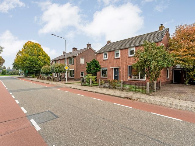 Burgemeester Schuitestraat 17, Hardenberg