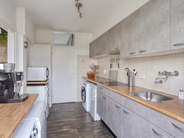 Meester Pontenstraat 15, Leuth