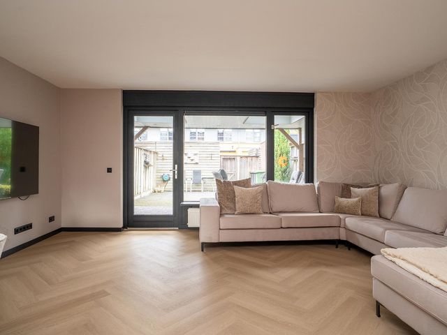 Kopervlinder 4, Enschede