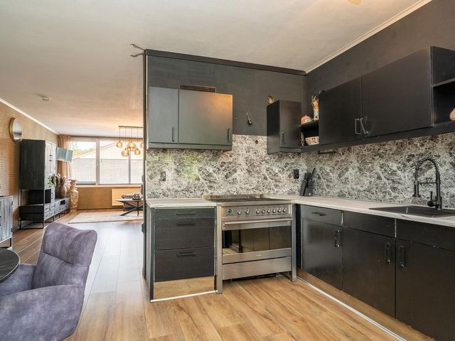 Bruggemanlanden 11, Enschede