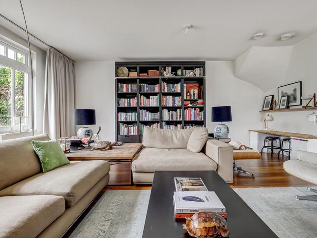 Coniferenhout 32, Barendrecht
