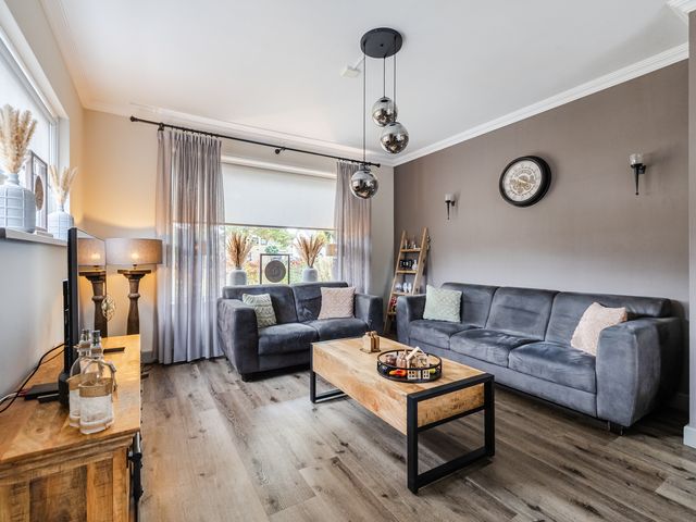Johan Frisostraat 2, Vroomshoop
