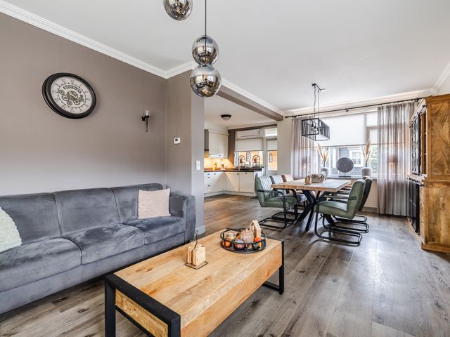 Johan Frisostraat 2, Vroomshoop