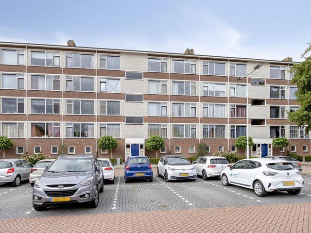 Karel Doormanlaan 143, Zoetermeer