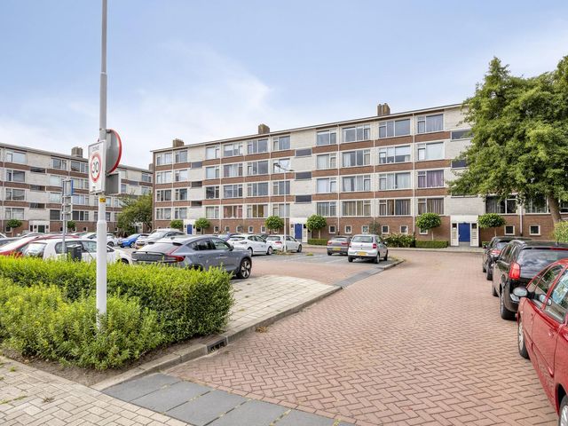Karel Doormanlaan 143, Zoetermeer