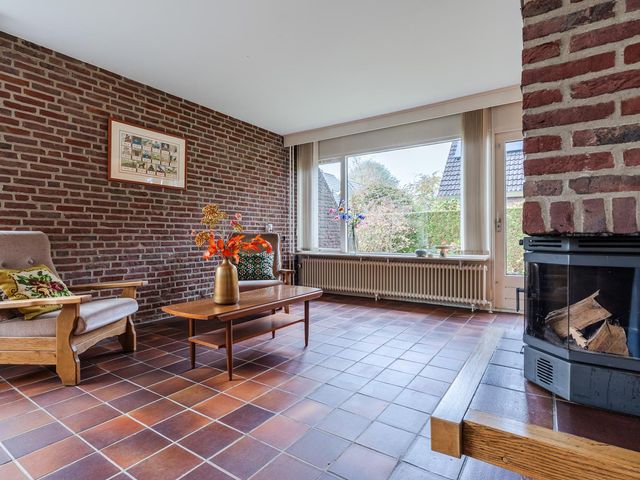 Kapteynlaan 23, Hoogeveen