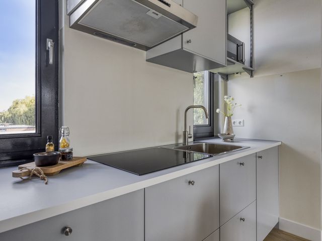 Ank van der Moerstraat 31D, Amsterdam