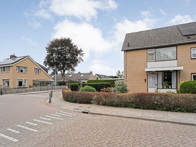 Gouden Regenstraat 14, Lutten