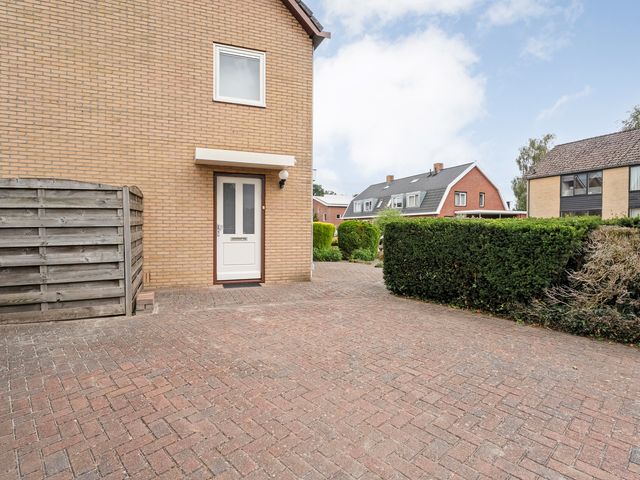 Gouden Regenstraat 14, Lutten