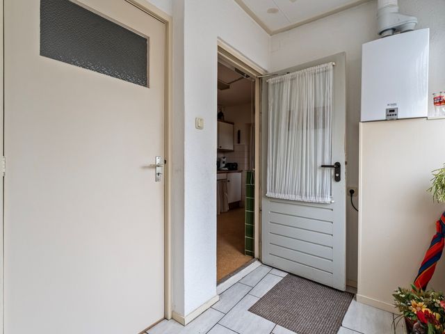 Gouden Regenstraat 14, Lutten