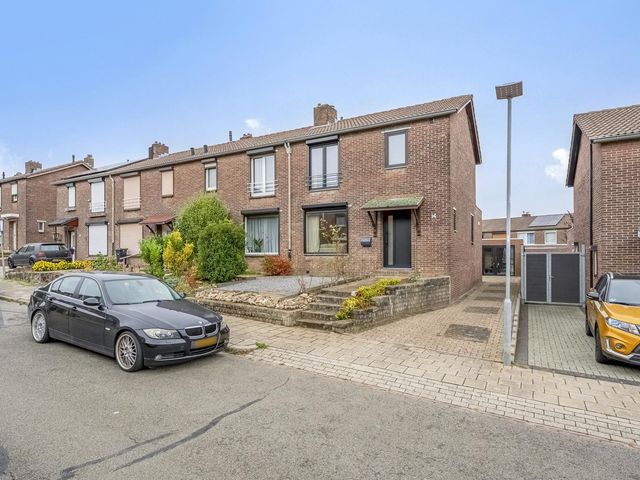 Minorstraat 14, Nuth