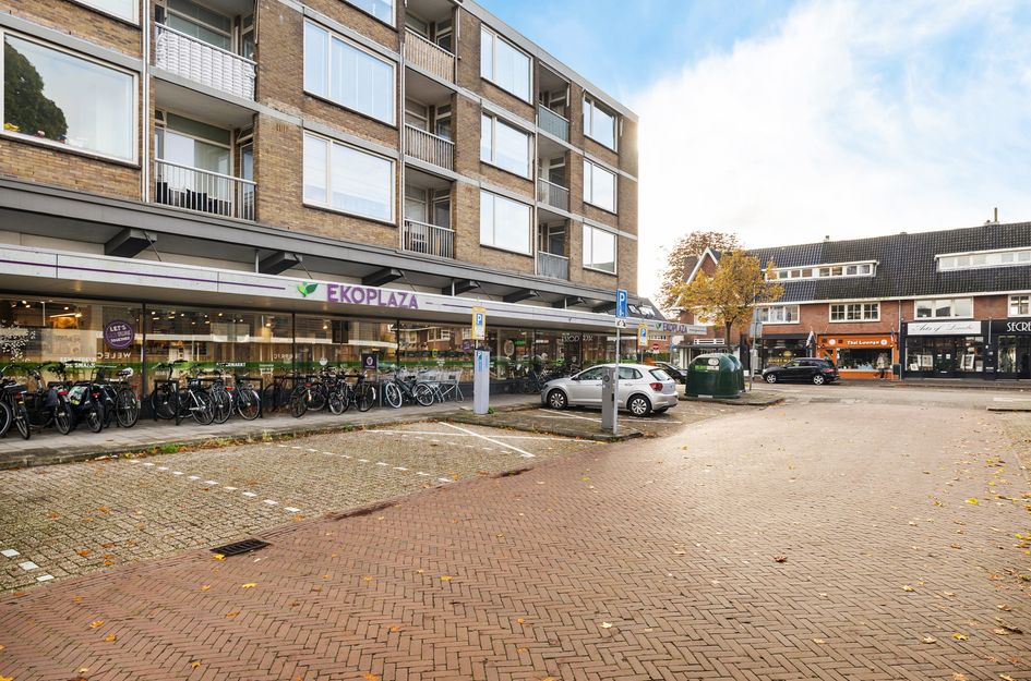 Hogeweg 14