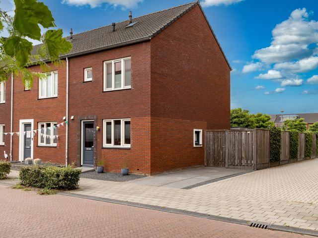 Ploeg 26, Holten
