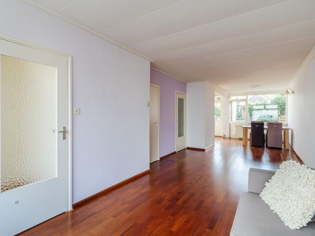 Prins Bernhardstraat 83, Oud-Beijerland