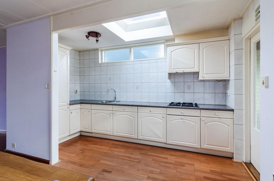 Prins Bernhardstraat 83