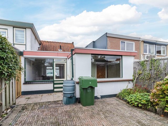 Prins Bernhardstraat 83, Oud-Beijerland