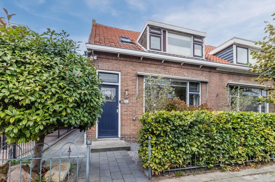 Prins Bernhardstraat 46
