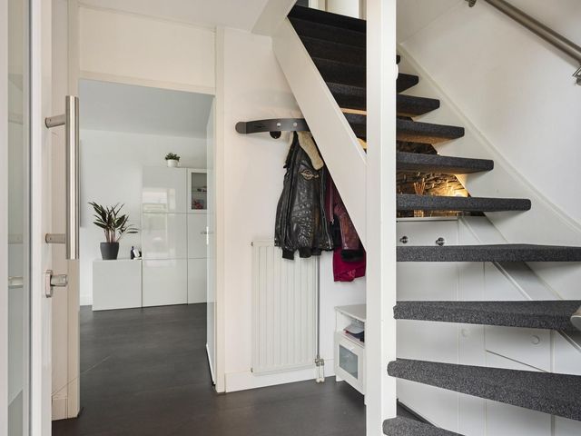 Hofstraat 8, Born