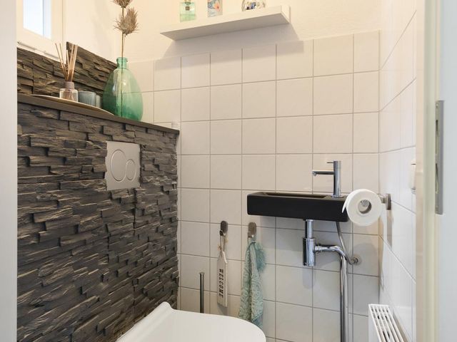 Hofstraat 8, Born