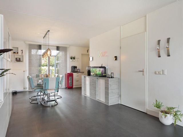 Hofstraat 8, Born