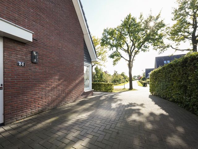 Kelderskamp 36, Putten