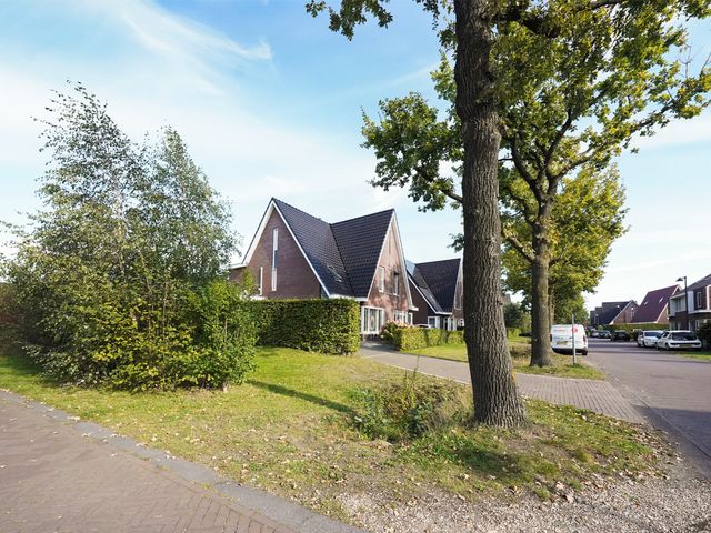Kelderskamp 36, Putten