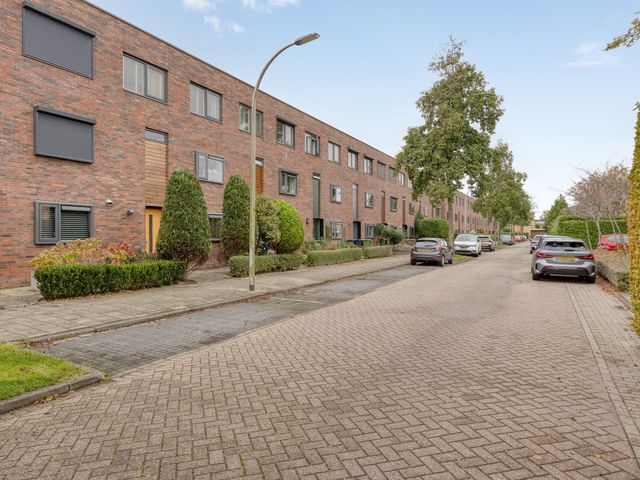 Ter Lips 66, Voorschoten