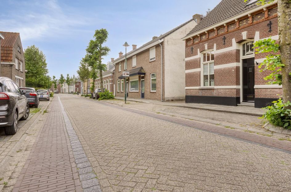 Stationstraat 4