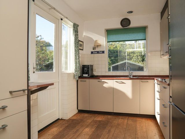 Juliana van Stolberglaan 26, Naarden