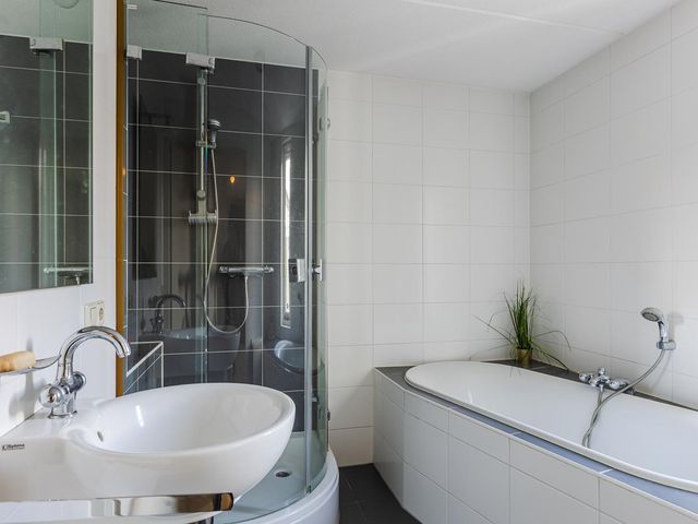 Vijverhof 7, Terneuzen