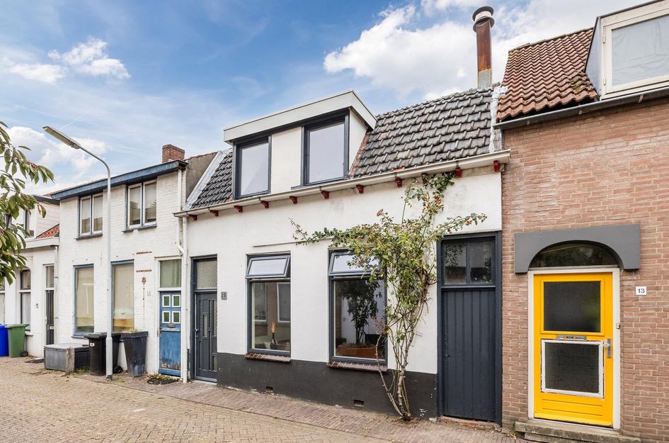 van Bovenstraat 15