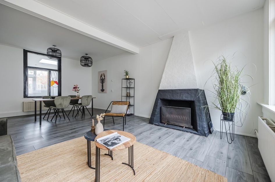 van Bovenstraat 15