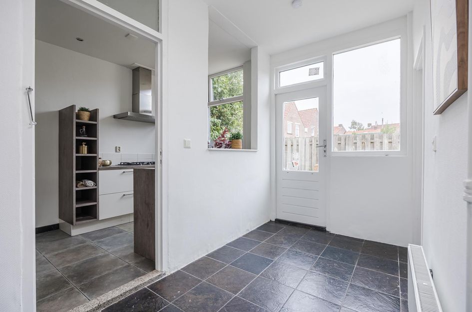 van Bovenstraat 15