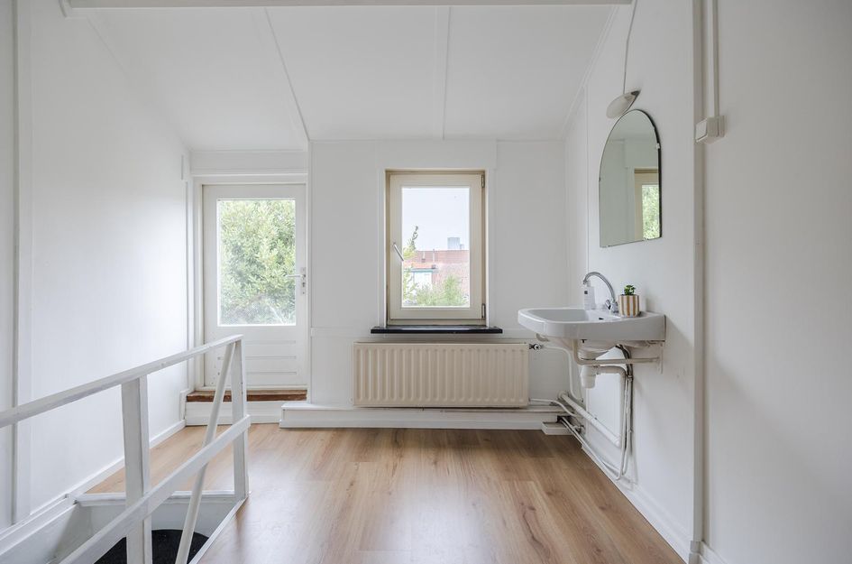 van Bovenstraat 15