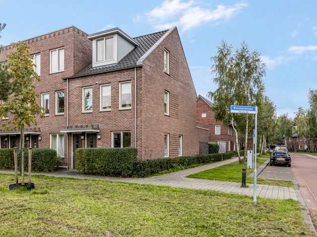 Roseboomlaan 76, Ede