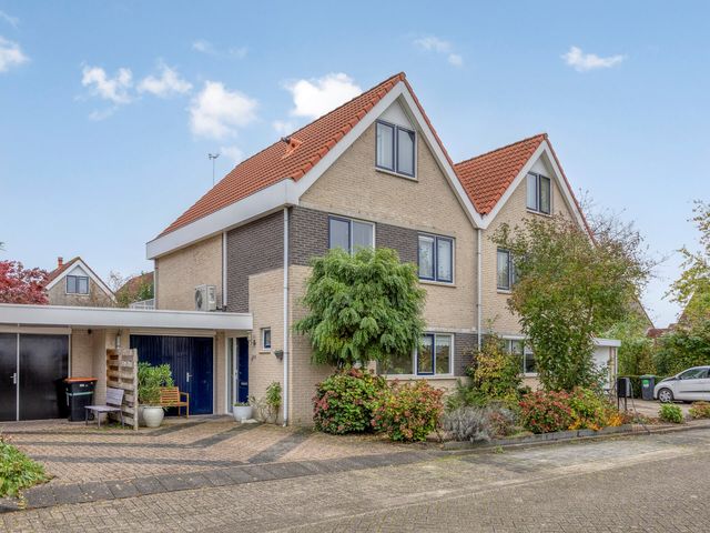 Wegedoorn 13, Zeewolde