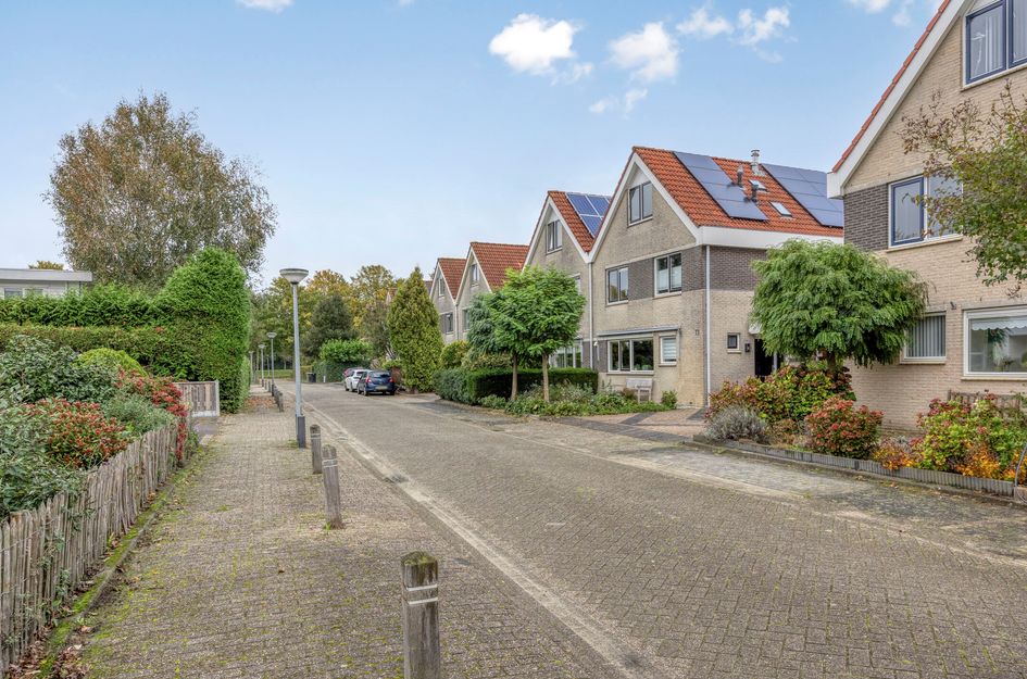 Wegedoorn 13