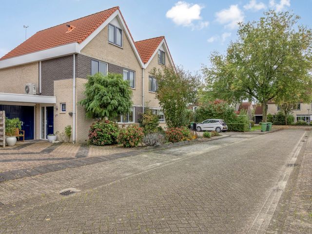 Wegedoorn 13, Zeewolde