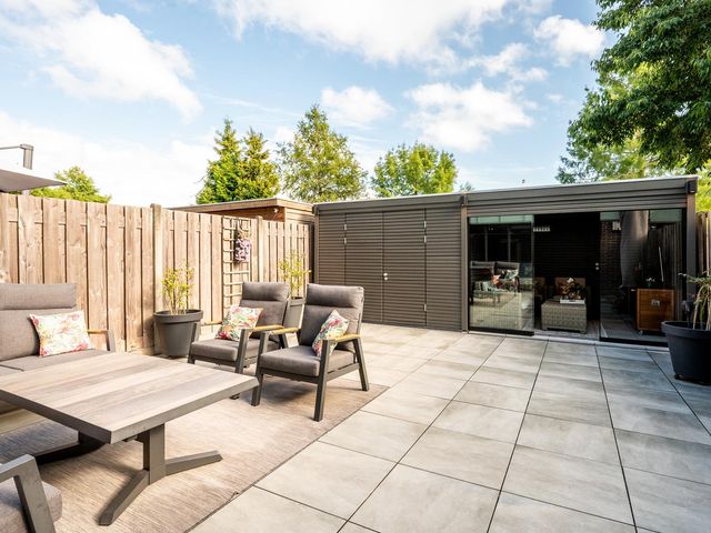 Sisleystraat 10, Almere