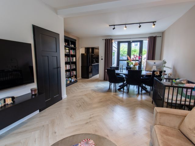Burgemeester Strick Van Linschotenstraat 12, Maarssen