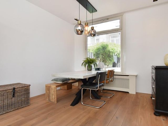 Van Foreeststraat 15, 'S-Gravenhage