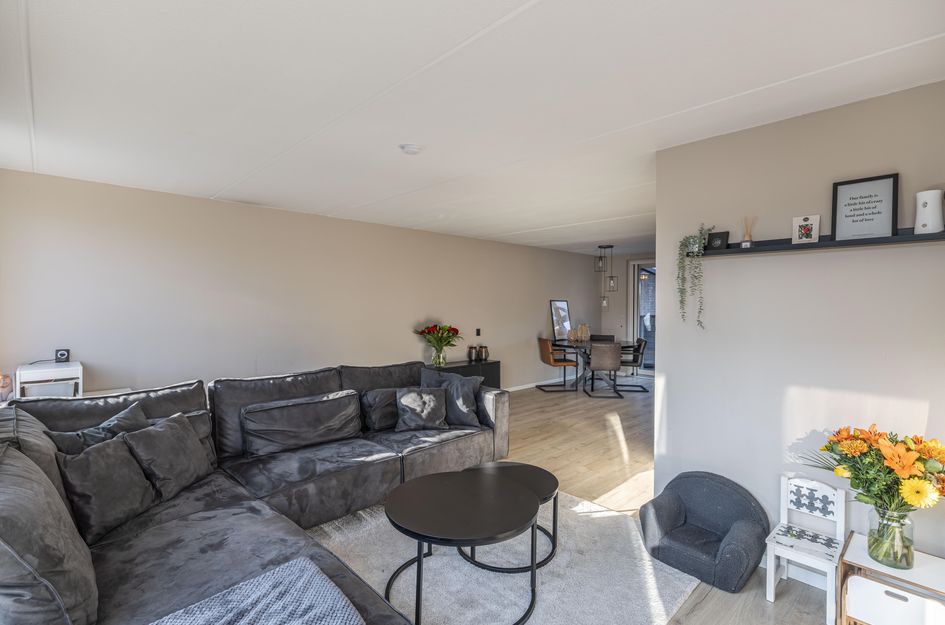 Schoener 47 14