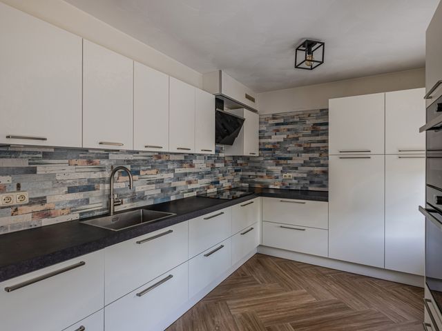 Rigastraat 72, Lelystad
