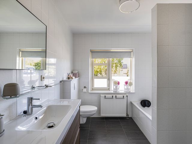 Rigastraat 72, Lelystad