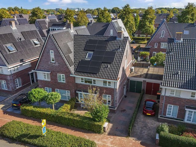 Rigastraat 72, Lelystad