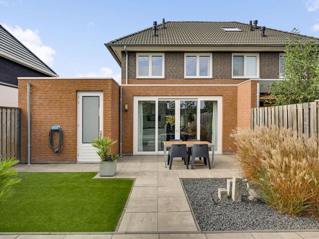 Clausstraat 4, Nederweert