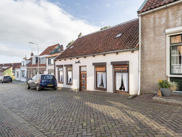 Oostvest 47, Sint-Maartensdijk