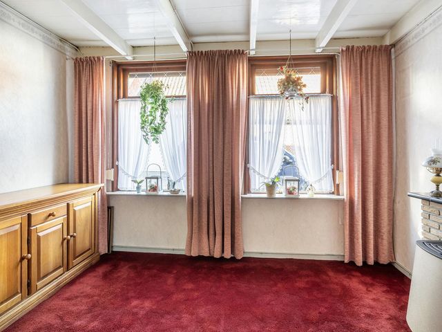 Oostvest 47, Sint-Maartensdijk