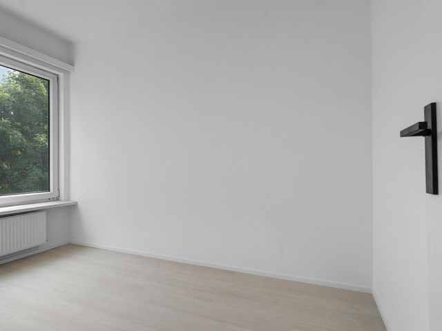 Hogenbanweg 146C, Rotterdam